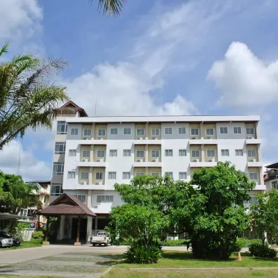 Nana Buri Hotel Hotels near Ocean Shopping Center