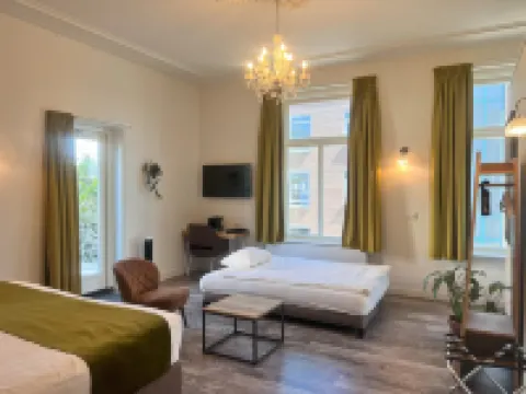 洛斯卡德 45 號酒店