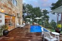 The Setai Bayit Bagalil - Pools