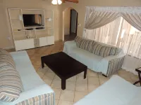 Fishermans Flat and House