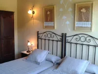 Casa Rural El Trechal Hotels in Parres