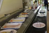 羅馬海灘別墅飯店 - 早餐