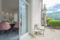 Piccola Como Lotus by Rent All Como Hotels in Torno