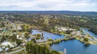 Balconies Lakeside Hoteles en Daylesford