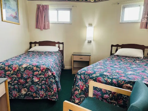 The Perrysburg Budget Inn - 2-Star