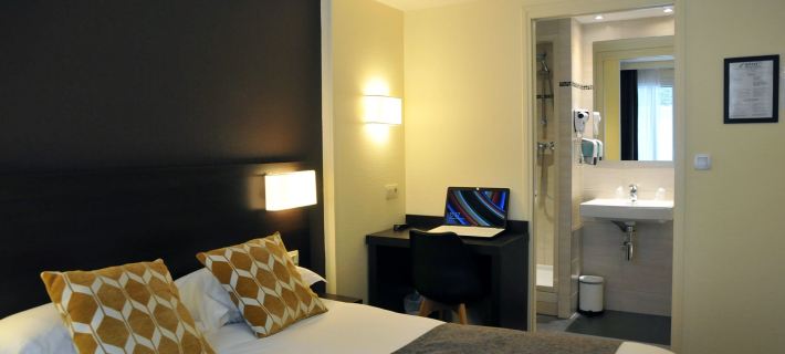 Hôtel des Quatrans Hotels in Caen