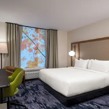 Fairfield by Marriott Inn & Suites Cincinnati Oakley