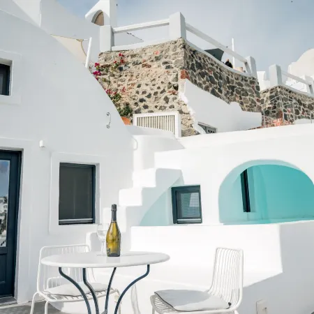 Chelidonia Luxury Suites - Adults Only