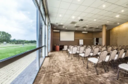 Hotel Victor Pruszków DeSilva Hotels in Pruszkow County