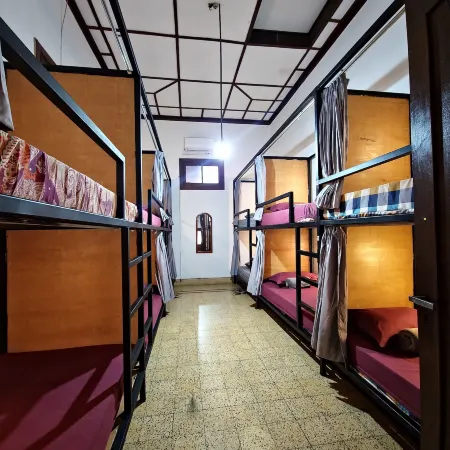 Semeru Hostel Malang