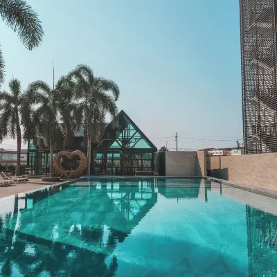 The One Hotel Hotel berhampiran Bung Kan