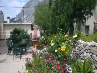 Apartments Jereb