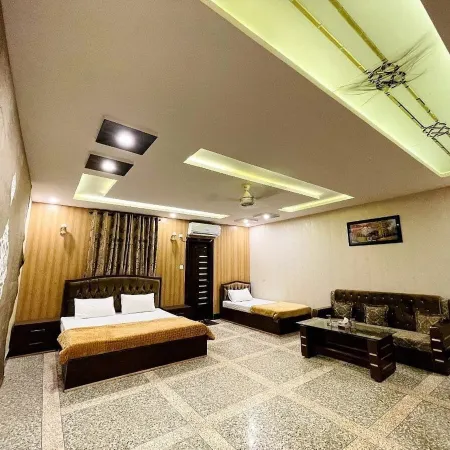Husnain Resort by Saud Khan
