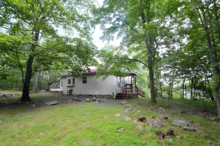 Above Sleepy Hollow - A Hidden Getaway