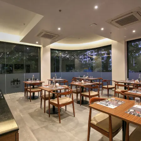 Hotel Mumbai House Ghansoli, Navi Mumbai