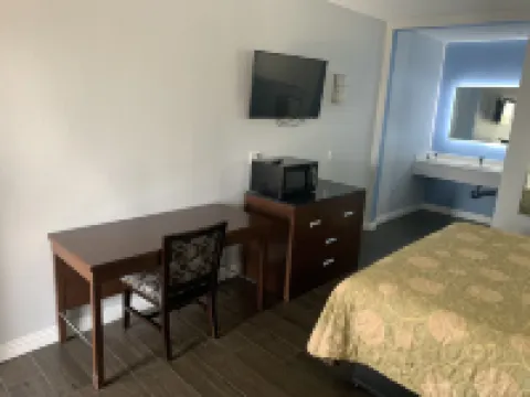 Crescent Inn Hotels in Wilmington