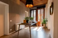 La Finestra Sulle Beccarie Hotels in San Polo