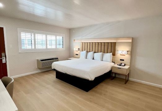 Nob Hill Motor Inn 외관 이미지