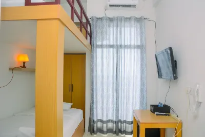 Minimalist Studio Dave Apartment for 2 Pax Hotels in Kukusan