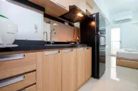 Comfy and Nice Studio Apartment at Tamansari Mahogany Hotels in West Telukjambe