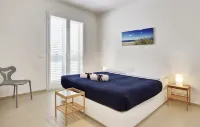 Appartamenti Sud Est Hotel dekat necropoli rifriscolaro