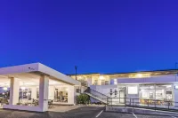 The Oriana Orange - Retro Hotel & Resort