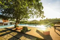 Clave Verde Ecolodge Hotels in El Limon