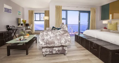 Magellans Hotel Отели в г. Glencairn