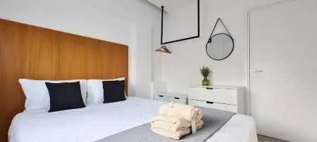 Phaedrus Living: Seaside Luxury Flat Lighthouse 69 Отели рядом с достопримечательностью «Крепость города Пафос»