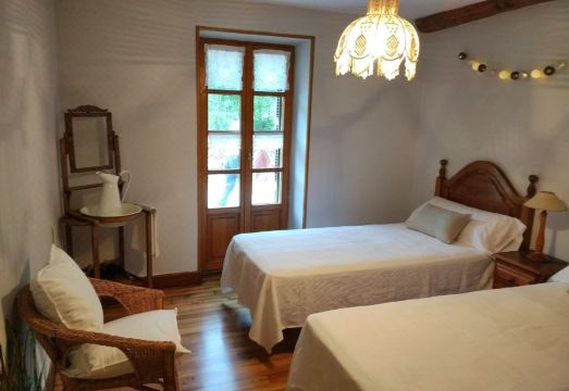Casa Rural Ikaztegieta - Housity