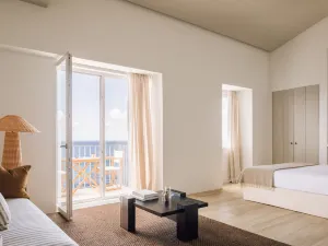 화이트 익스클루시브 스위트 & 빌라