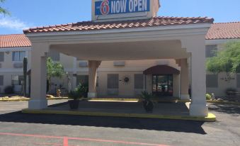 Motel 6 Apache Junction, AZ