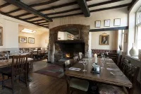 The Red Lion Hotels in Chippenham
