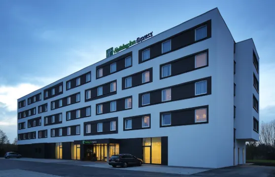 腓特烈斯港智選假日酒店