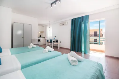 Kahlua Hotel Apartments Các khách sạn gần Elli Beach