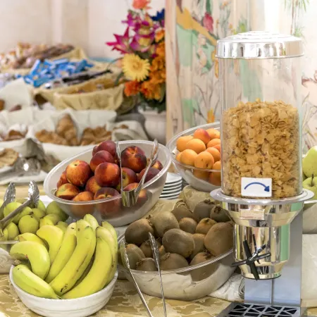 Colonna Beach Hotel Marinella