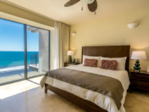 Crocs Resort & Casino Hoteles en Jacó