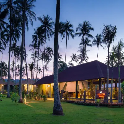 Medee Resort Hotels near Huang Nam Khiao Waterfall