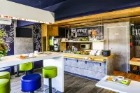 Ibis Budget Courbevoie Paris la Défense 1 - breakfast