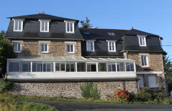 貝烏里瓦奇伯樂黑住宅酒店