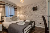 Central Belfast Apartments, Salisbury