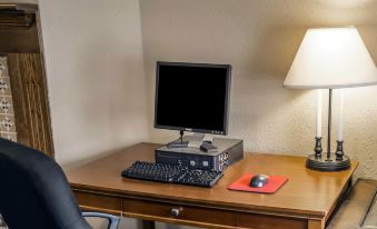 Quality Inn & Suites