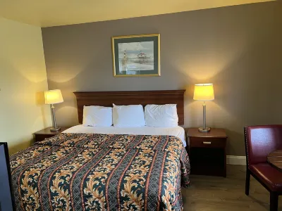 Crow's Nest Hotels in Au Sable Charter Township