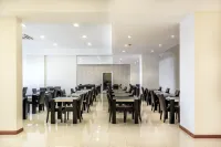 Nobile Hotel Estación Central - Завтрак