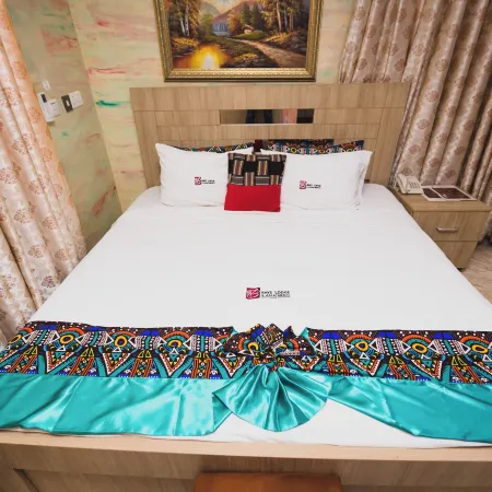 Bays Lodge, Accra