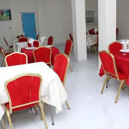 Paradisia Hotel
