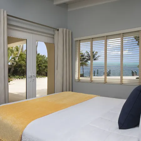 La Siesta Resort & Villas