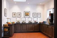 Piñon Court by la Fonda - breakfast