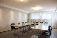 Hotel Restaurant Neuhaus Hotel di Dottingen
