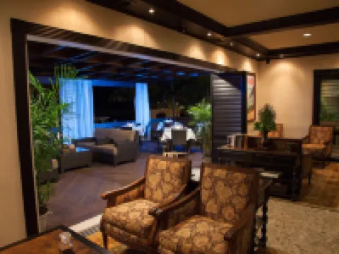 Dolphin Cove Hotels in Freeport